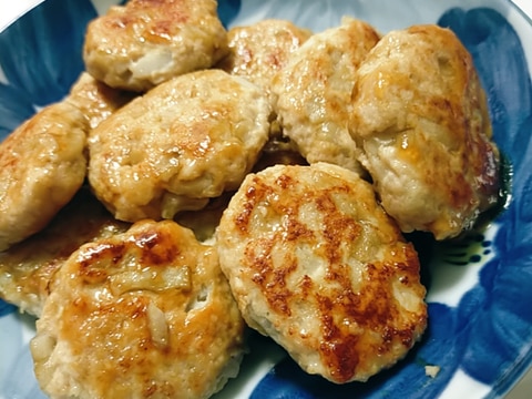 お弁当に鶏ひき肉とレンコンのシャキシャキつくね